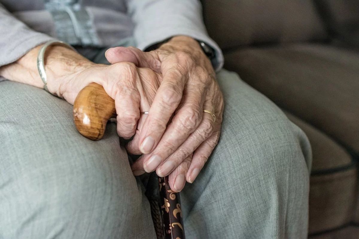 Koronavírus a seniori: Prečo sú ohrození viac ako zvyšok populácie?