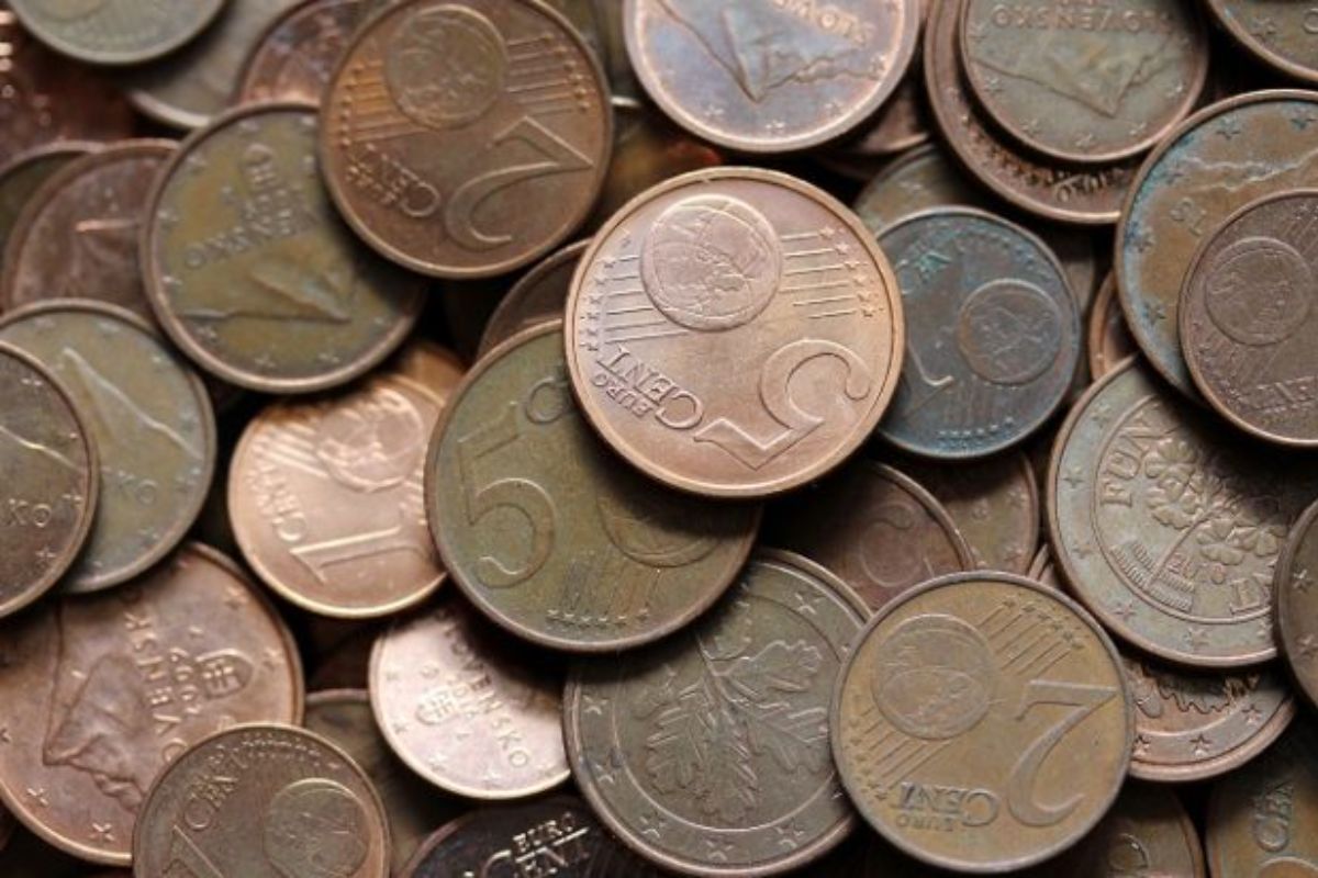 Obchodníci navrhujú zrušiť používanie drobných mincí
