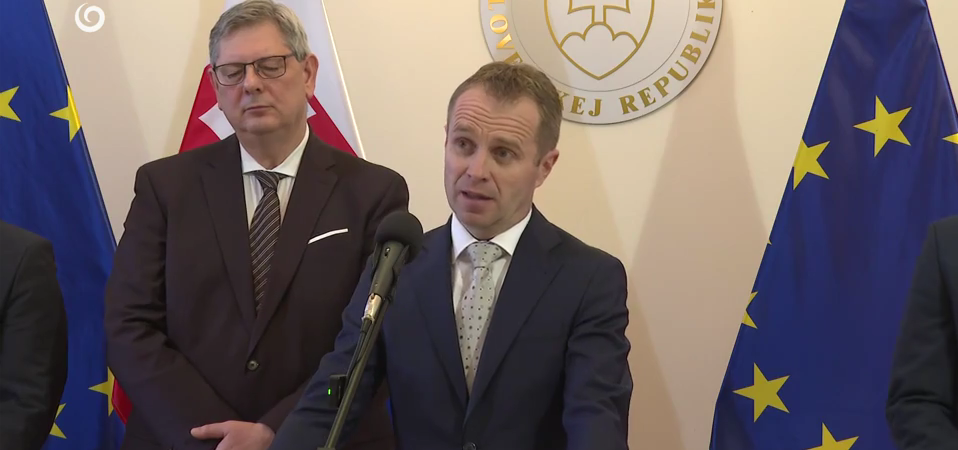 Maslo, mäso aj ryby pod zámkom. Obchodníci bojujú proti krádežiam novými opatreniami